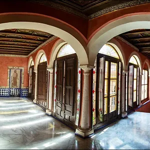 https://la-casa-del-cipres.es-andalucia.com